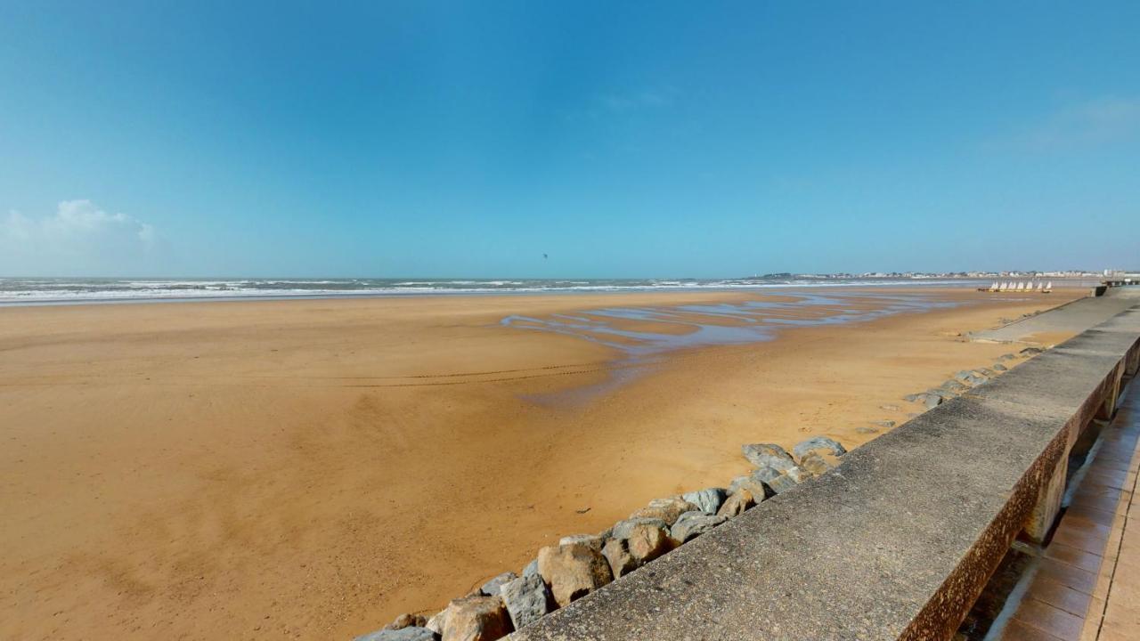 סן-ז'יל-קרואה-דה-וי Panoramic View Face Mer מראה חיצוני תמונה